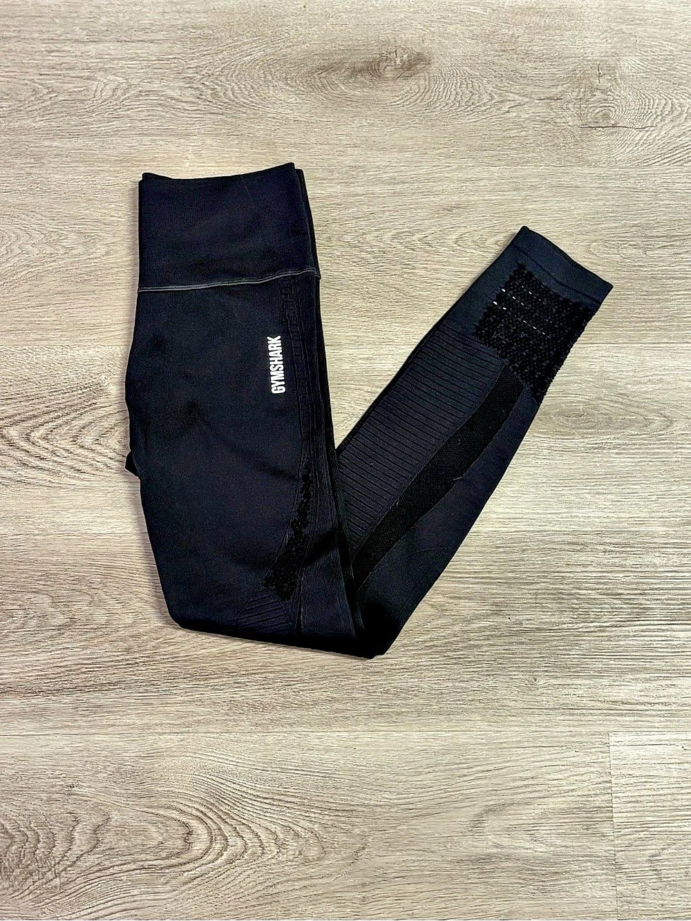 GYMSHARK Sweat Seamless Mesh Legging Black Athletic Leggings Medium